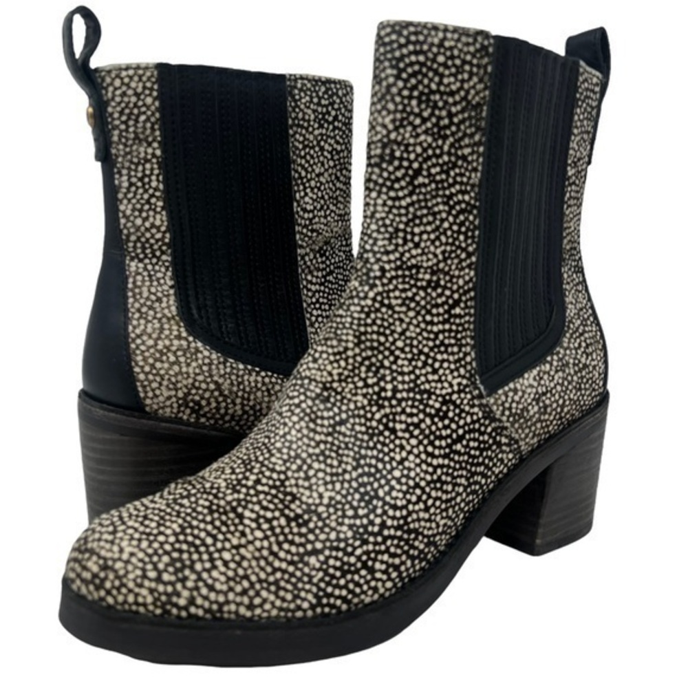 UGG Heeled Chelsea Boots
